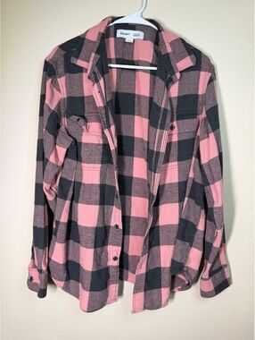 Old Navy Pink and Black Buffalo Plaid Flannel Shirt, Size Large